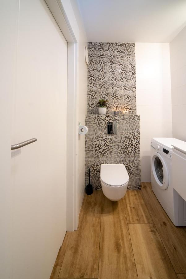 Maya'S Flats & Resorts 74 - Swietej Barbary Gdańsk Zewnętrze zdjęcie